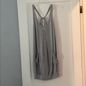 Casual jersey sleeveless dress with pockets